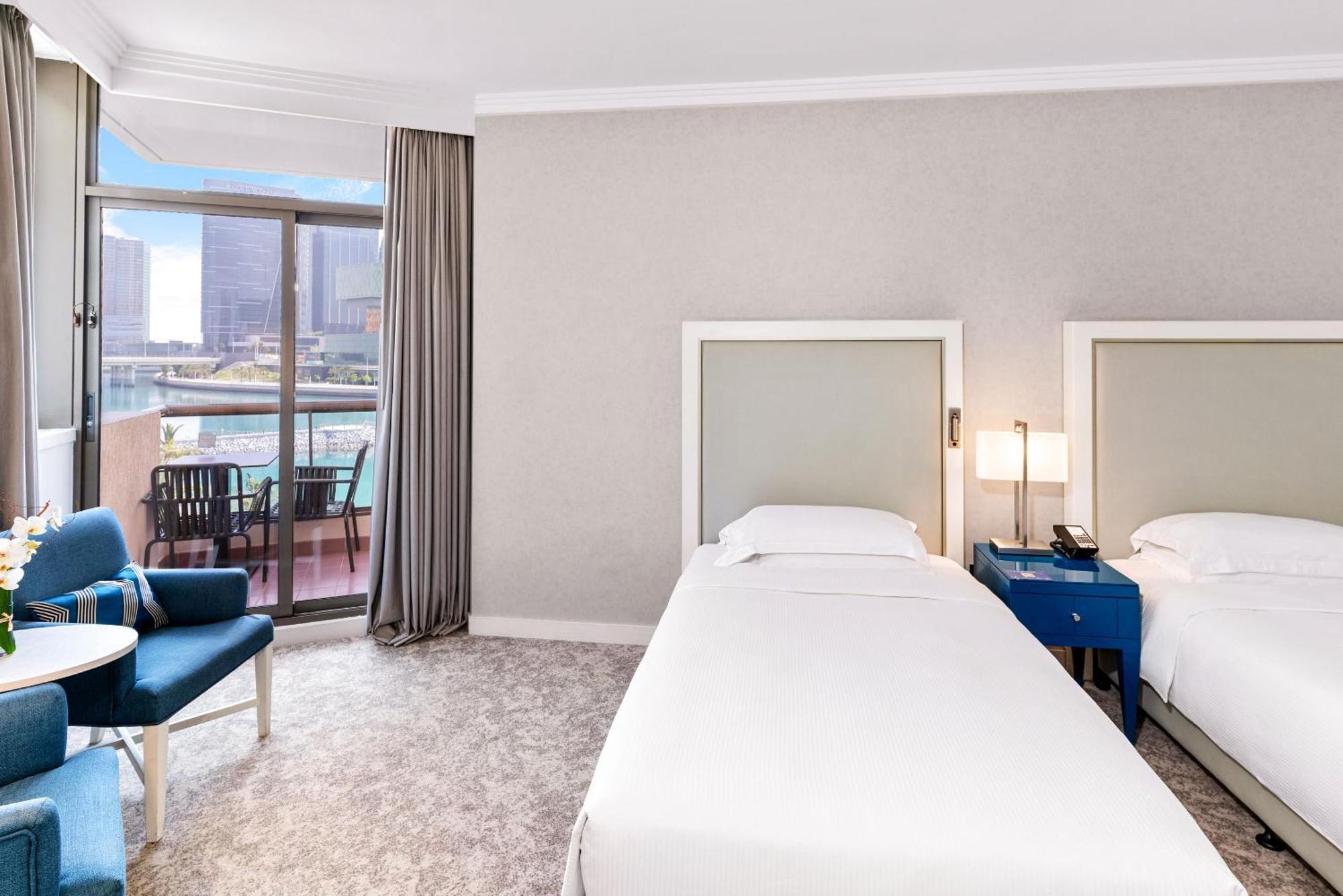 Beach Rotana - Abu Dhabi Phòng bức ảnh Deluxe room